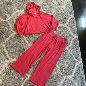 Colsie, Target, red cropped sweatsuit, size XL